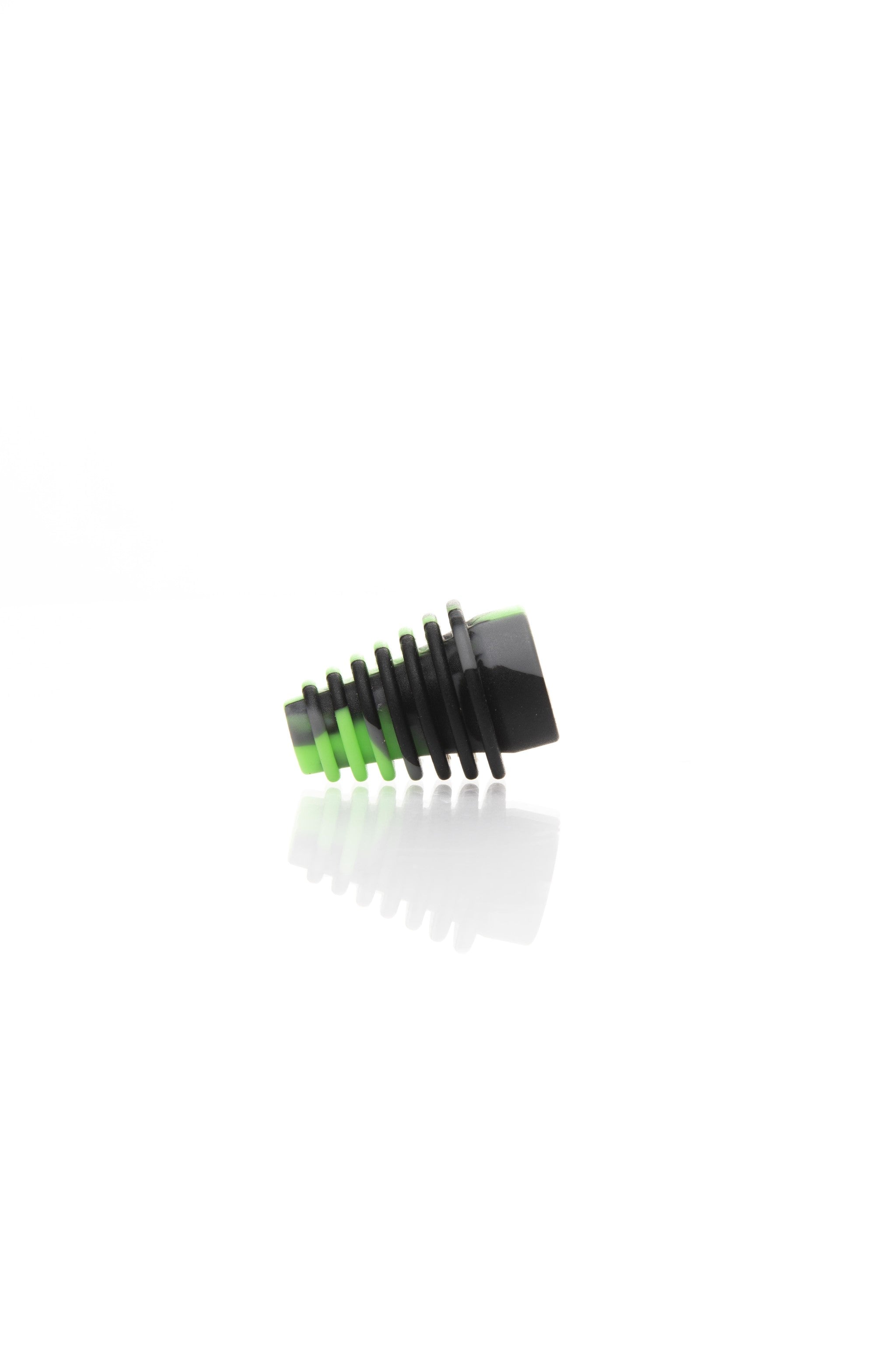 Xtendo Medium Adapter Kit with Extendable Hose GREEN
