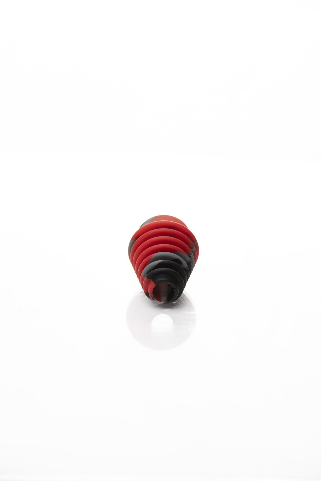 Xtendo Medium Adapter Kit with Extendable Hose RED